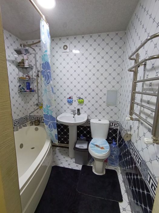 Продается квартира 3 комнатная орииентир танквый