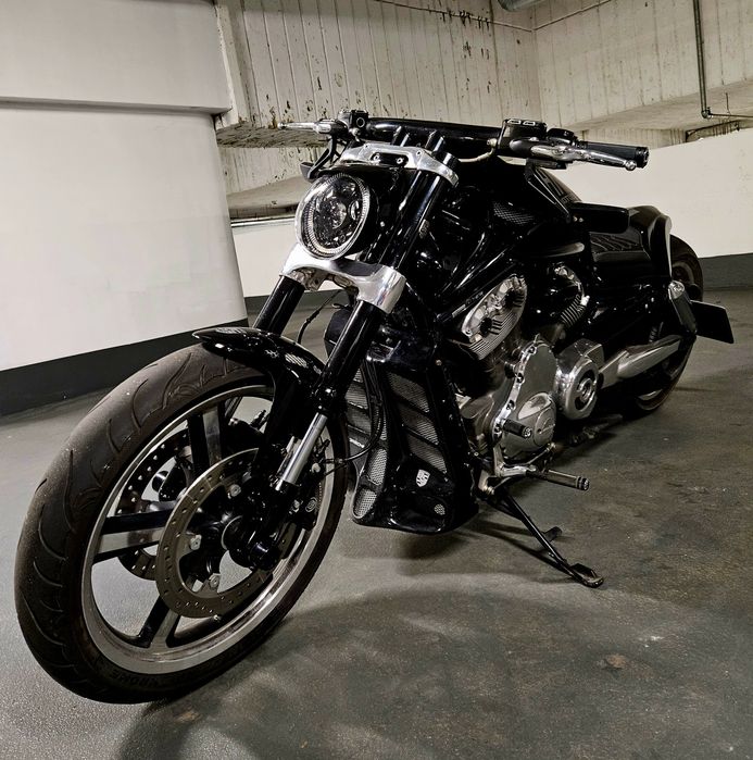 Harley-Davidson V-Rod Custom NLC