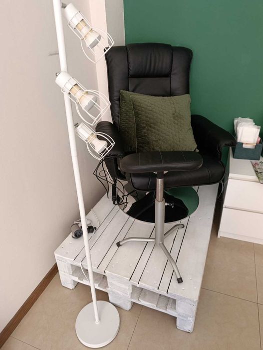 Кожен стол | Офис стол (Добро състояние)  (+лампа със стойка)