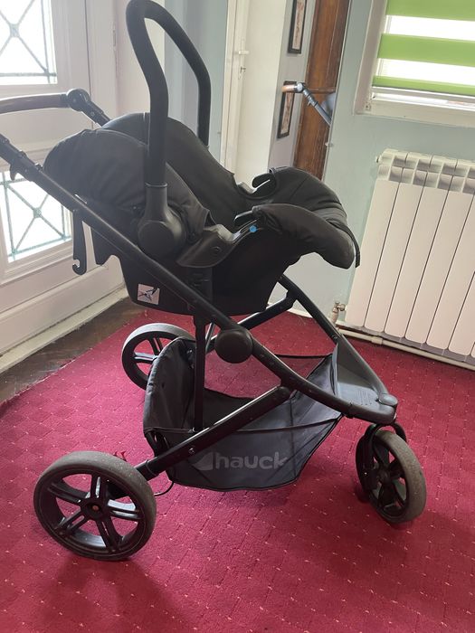 Бебешка/детска количка 3в1