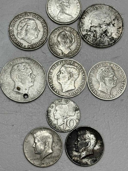 LOT 13 MONEDE ARGINT - Necuratate - Diferite Tari - 185g -10.5 lei/gr.