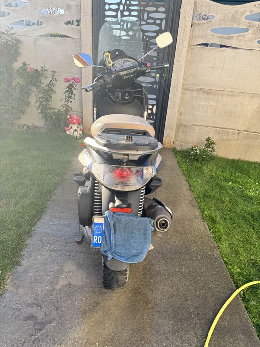 Piaggio Beverly 300 I.E. Tourer