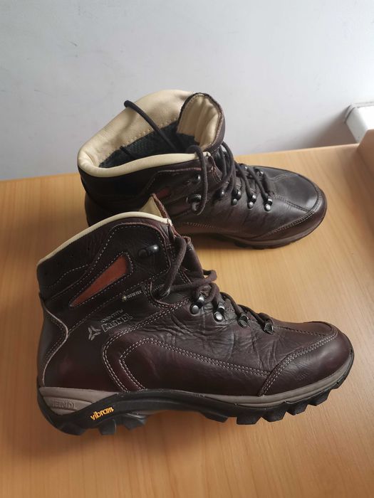 Bocanci Meindl nr. 41 diverse modele