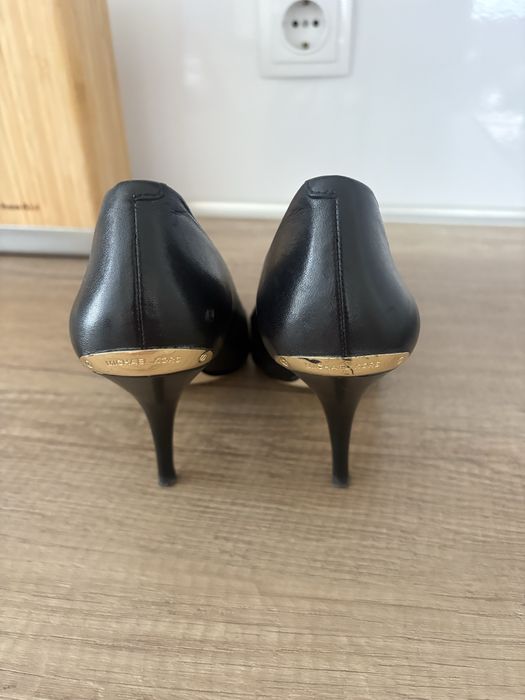 Обувки Michael kors