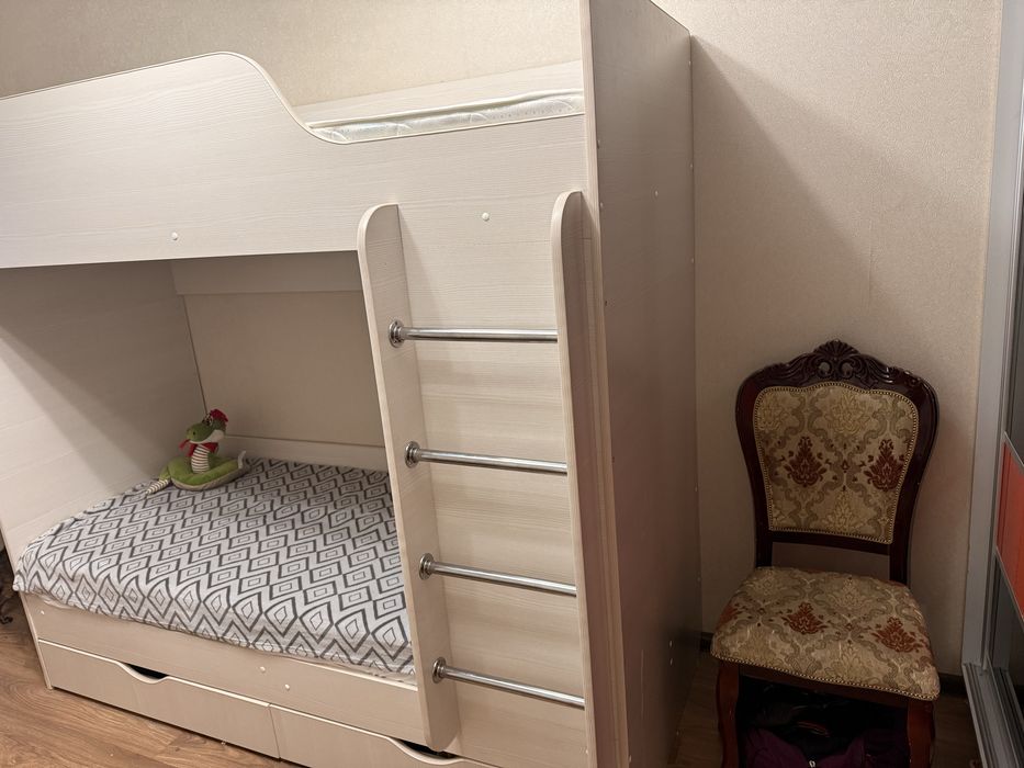 Продам детскую кровать