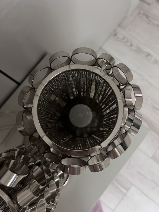 Продам дизайнерскую люстру