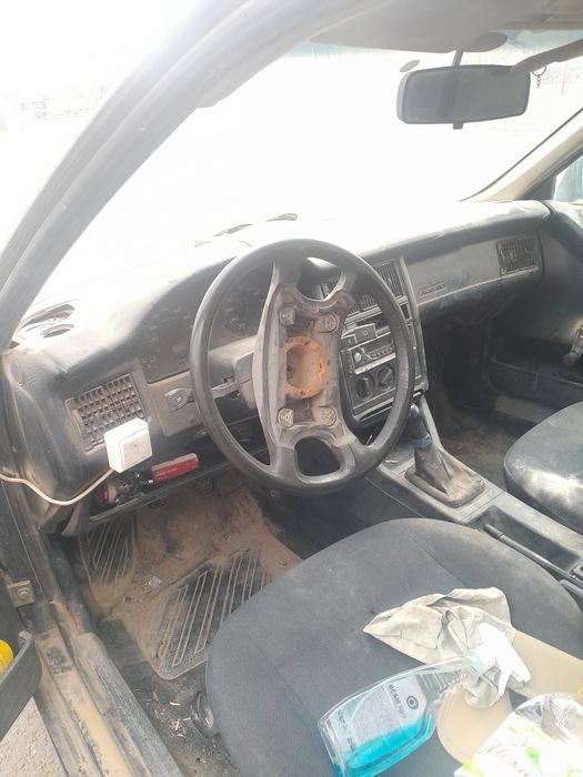 Продам ауди б3 1987г объем 1.8