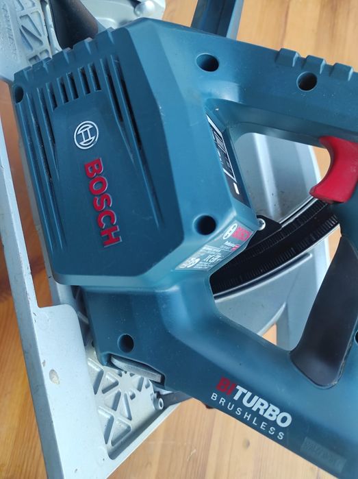 Bosch circular 18 v turbo cu variator turație