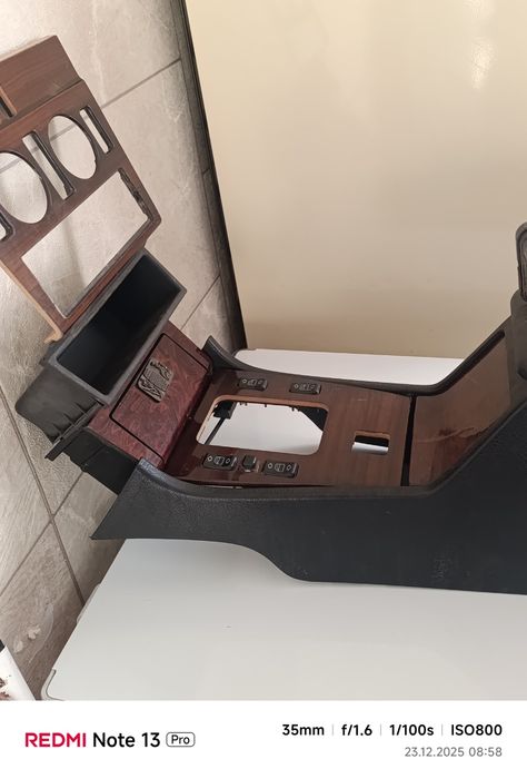 Мерседес 202 дерева падлагодник сентр вакуум