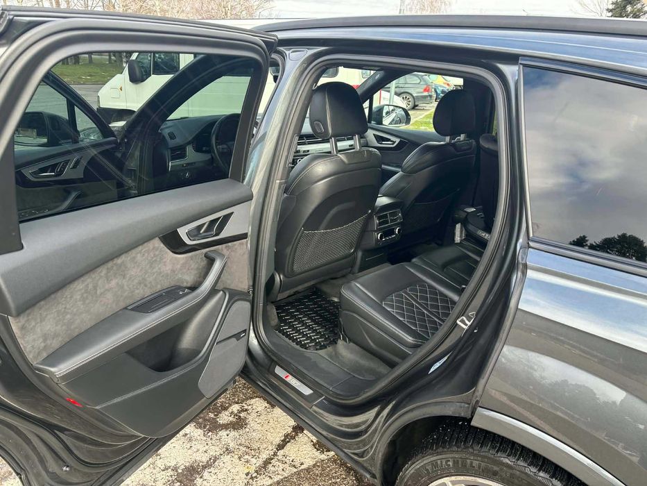 Audi SQ7 4.0 TDI
