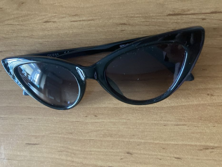 Слънчеви очила Guess