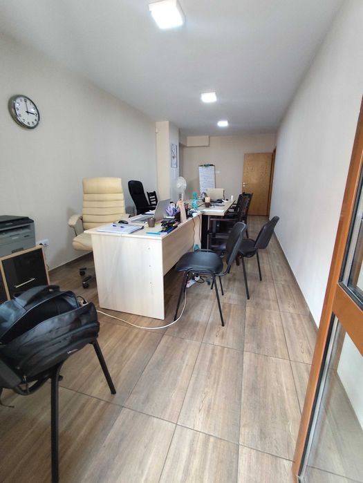 Продава се Офис в София, Борово - 230 кв.м за 1718 €/кв.м - Снимка #2