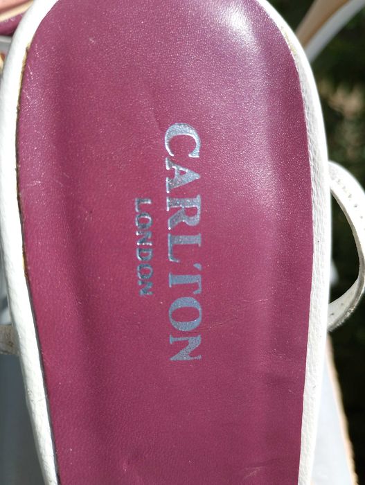 Елегантни летни сандали от естествена кожа, в чудесно състояние, 10 лв