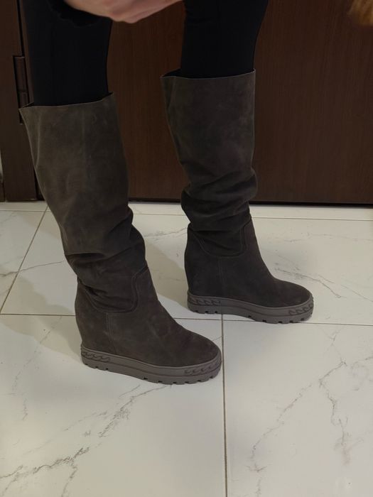 Ботуши Casadei с висок ток