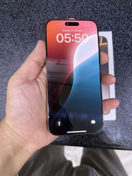 iphone 16 pro max pamit 256g holati zor oynasida bor oqip qlila