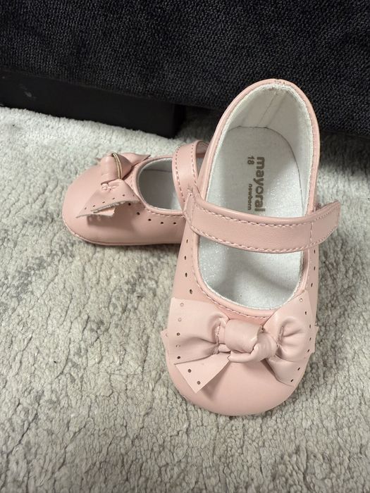 Vand adidasi , sandale fetita