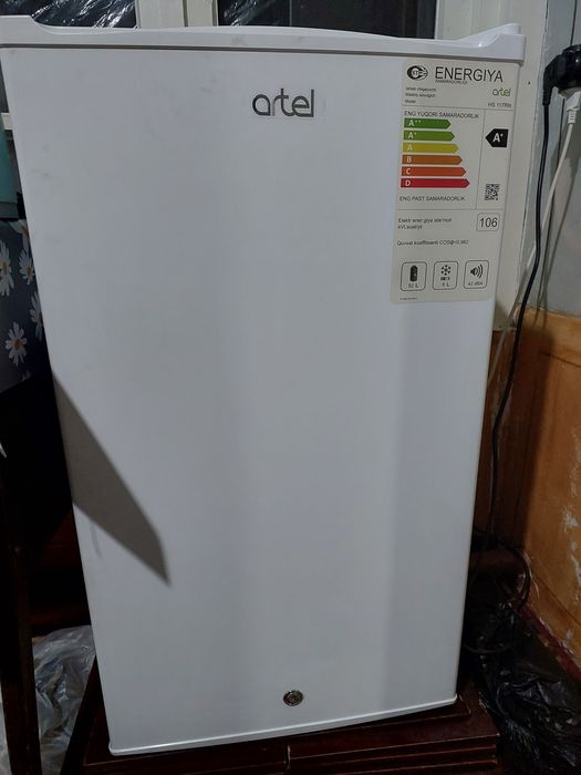 Mini xolodilnik Artel