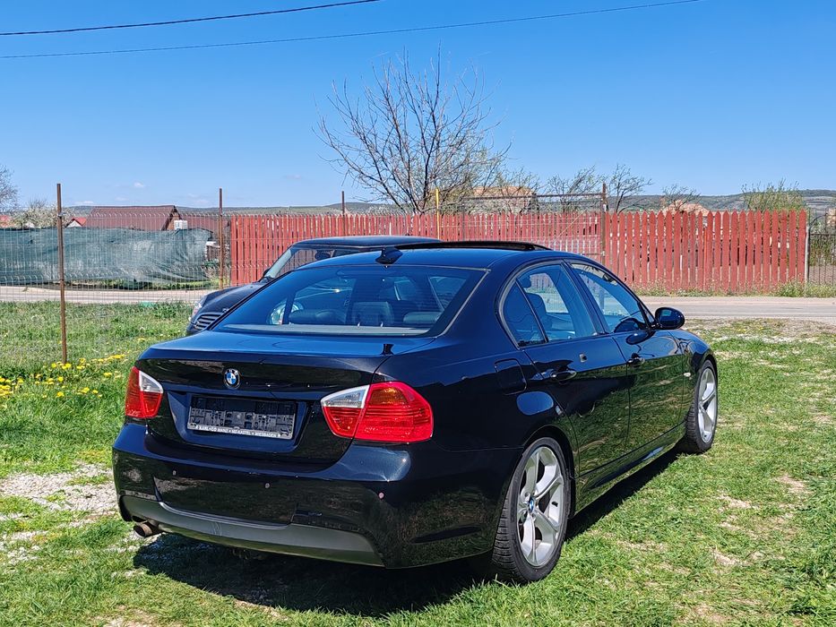 BMW E90 M-Paket 320 163cp 2006