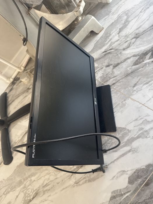 Игровой системный блок + в подарок монитор клава мышка