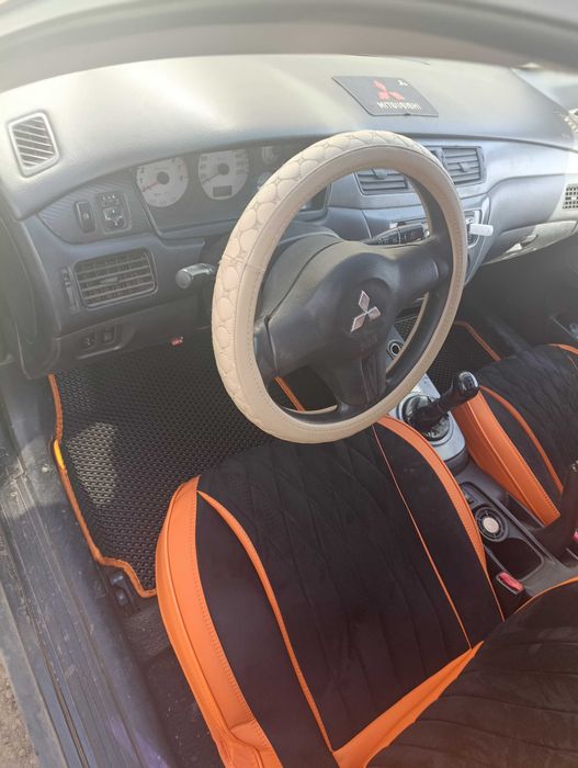 Mitsubishi Lancer 9