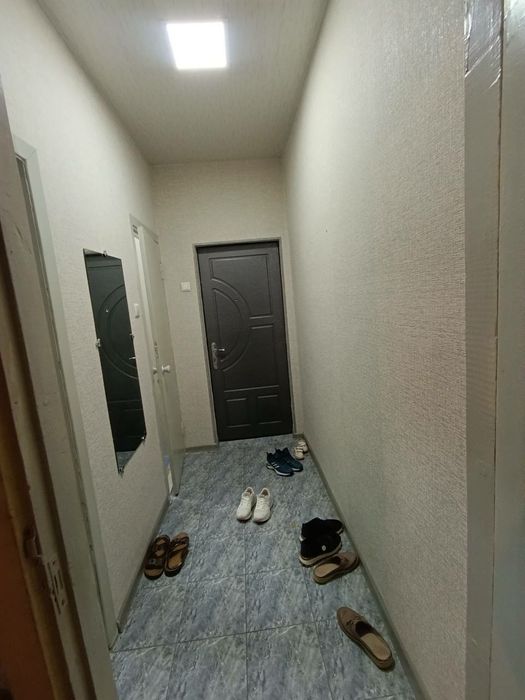 Массив Феруза 2х комнатная без ремонта