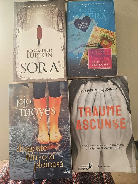 vand mai multe carti pt copii si oameni mari. stare foarte buna.