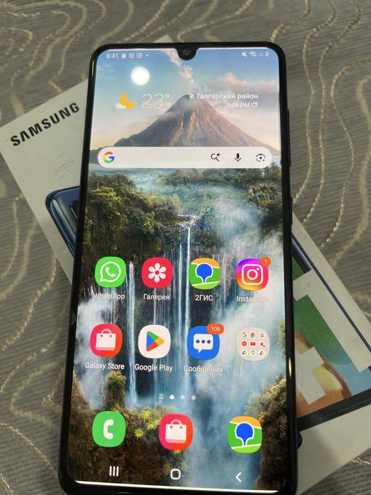 Продаю Samsung A41.