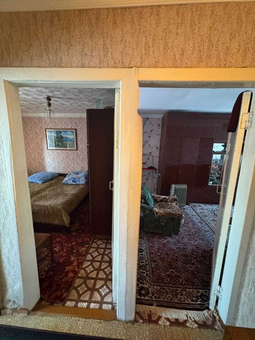 Продам 2х комн квартиру Ауэзова 4а