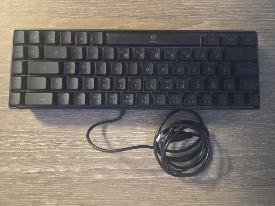 Tastatura gaming mecanica Snipurdiri