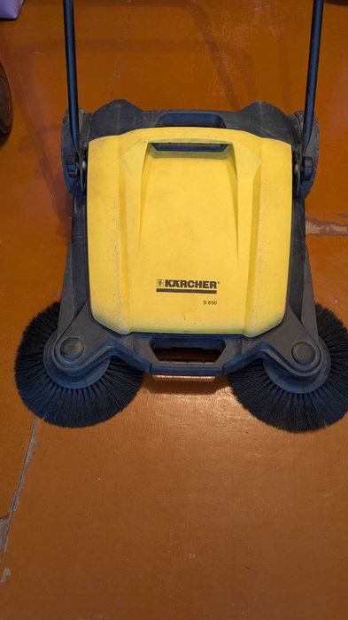 Подметательная машина Karcher s 650