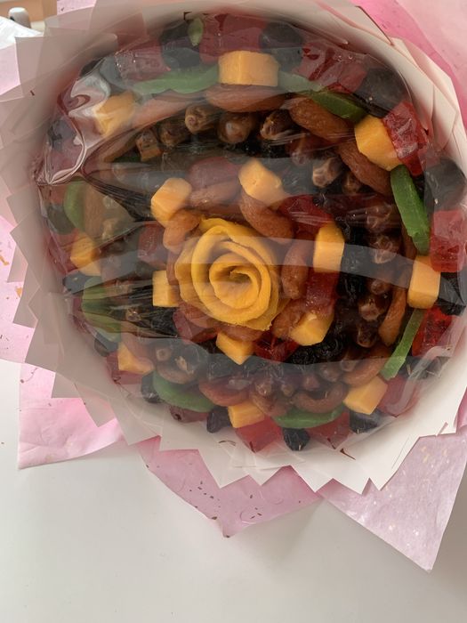 Букет из сухофруктов