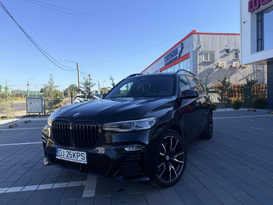 BMW X7 M50d | 400 CP | M Sport | Individual | Full Black | 7 Locuri | TVA Deductibil