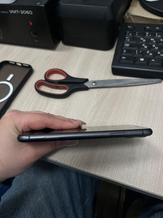 Айфон 11 128гб с доками