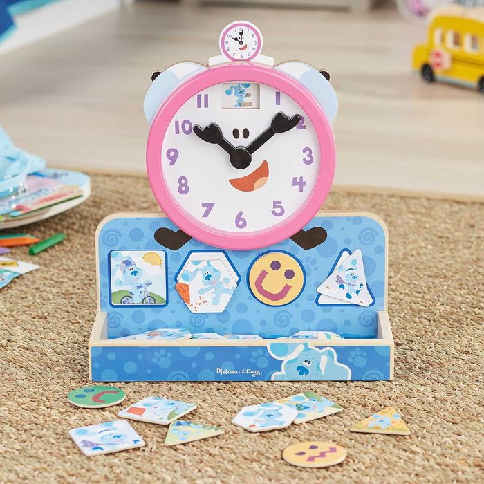 Дървен образователен часовник с магнитни карти Melissa and Doug