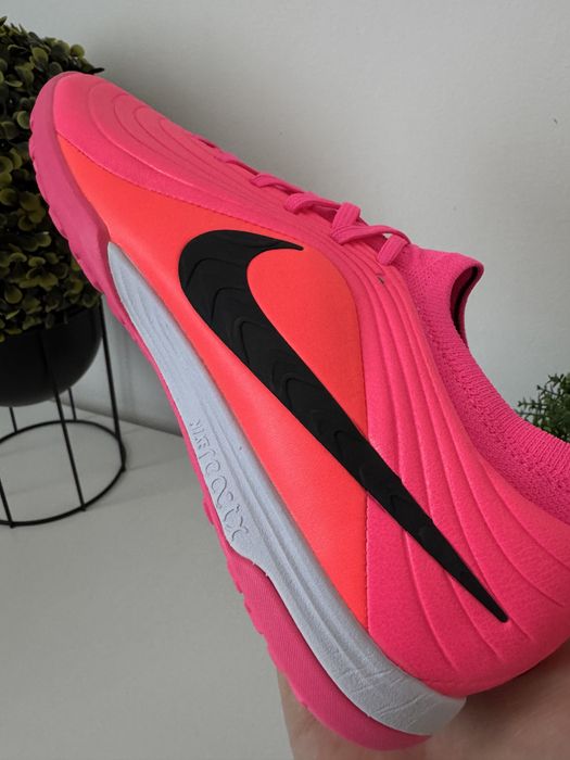 Ghete fotbal Nike Tiempo Elite TF