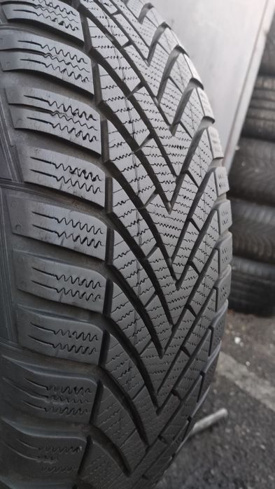 2бр. зимни гуми 195/65/15 Vredestein Wintrac
dot22
7mm
Добро състояние