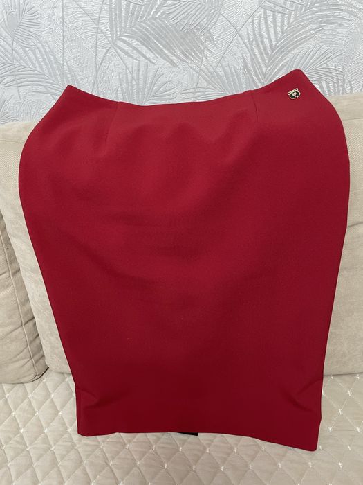 Стильный деловой костюм