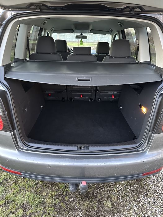 VW Touran 1.9tdi 105cp An 2010 bluemotion