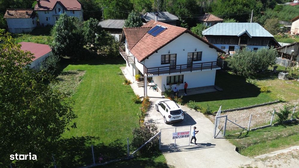 Casa P+M Bajesti, Arges, 6 camere, mobilata si utilata, deosebita