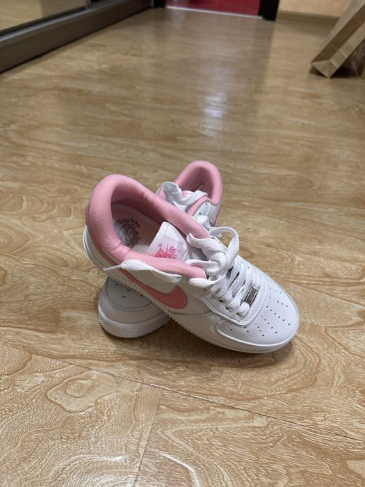 Adidas nike 1-1 nou dama ,super confortabili!