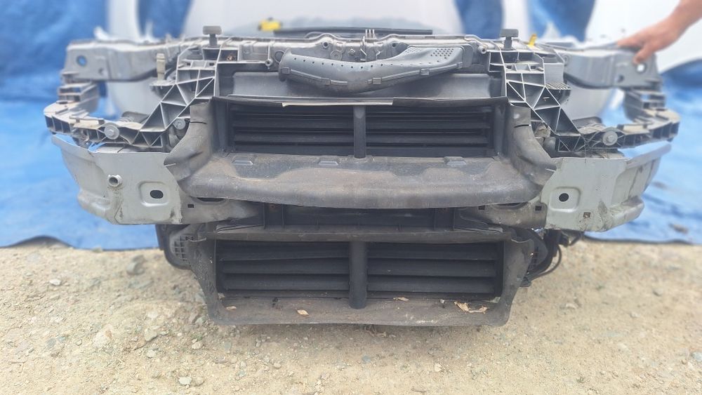 Fata completa ford focus mk3 1.0 ecobust  bara capota far tripla tragar aripi oglinda