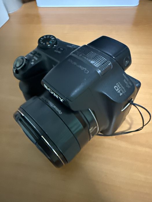 Sony DSC-HX200V Фотоапарат