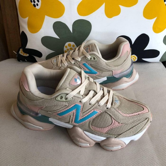 Adidasi unisex diferite culori