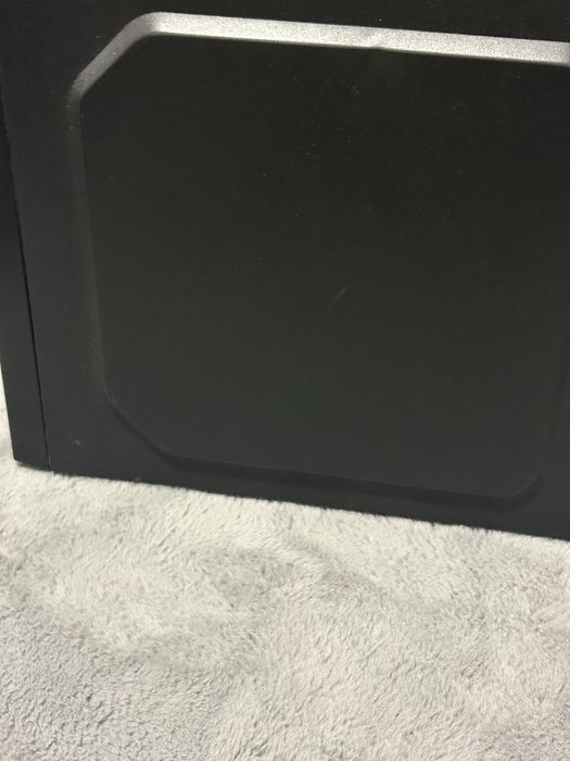 Компютър Radeon RX 5500 XT