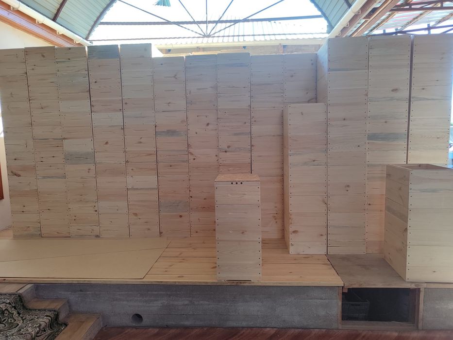 Ящики для пчеловодства