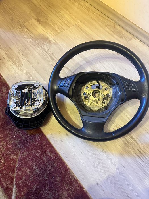 Салон за бмв е90 + волан