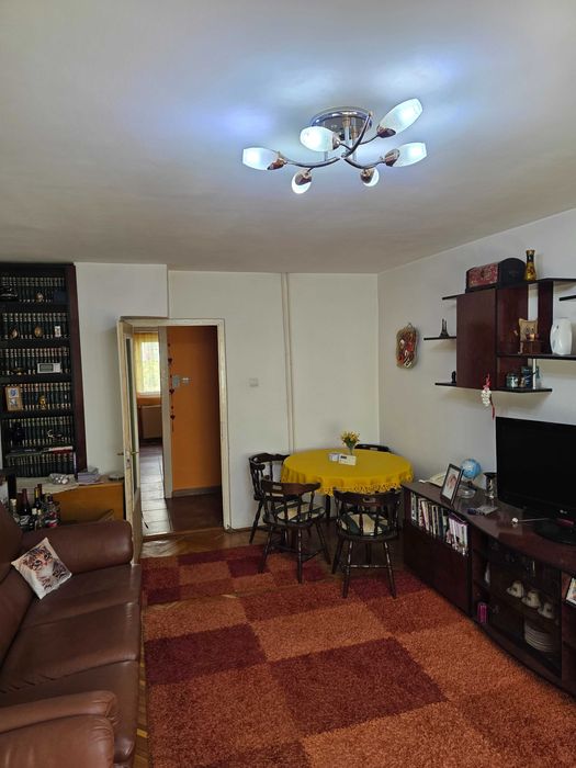Apartament spațios cu 3 camere, 72mp util, ultracentral – Calea Dumbrăvii / Dioda, Sibiu