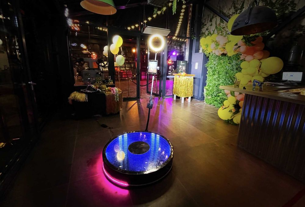 Фото будка 360 Градуса Под Наем за Сватби и Събития