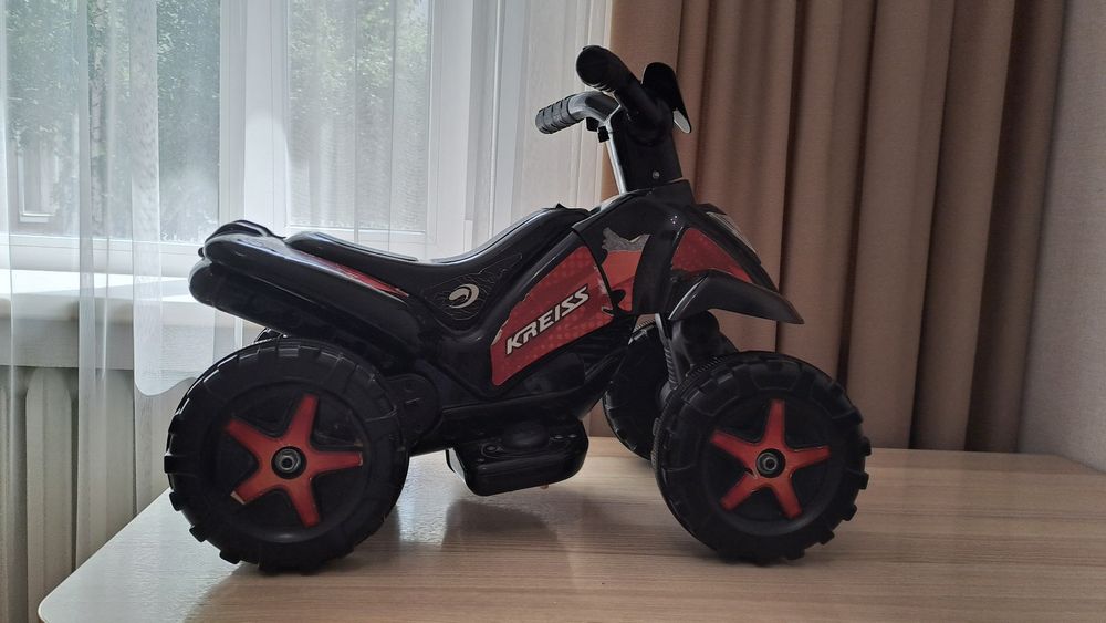 Детский квадроцикл