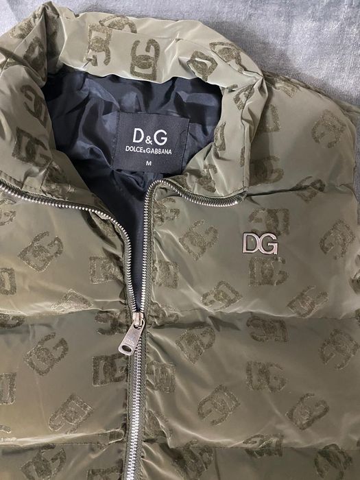 Vând vesta noua de bărbați Dolce&Gabbana